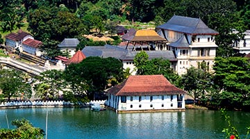 Kandy-02