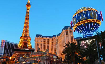 The Paris Hotel and Casino - Eiffel Tower - Night Scene - Las